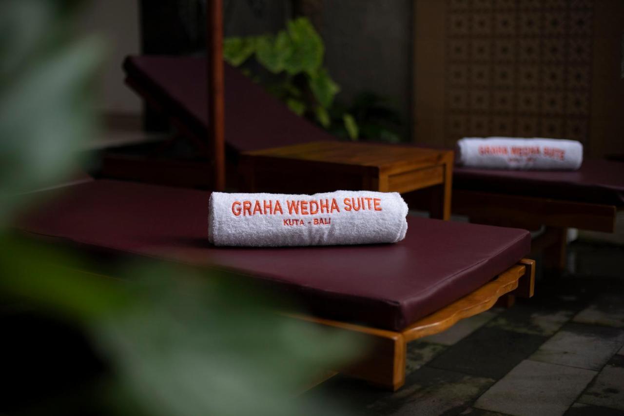 Graha Wedha Suite Kuta By Kamara Kültér fotó